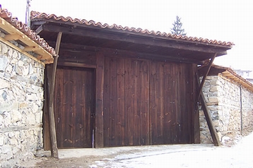 Bugarska Privát Koprivštitza, Eksterijer